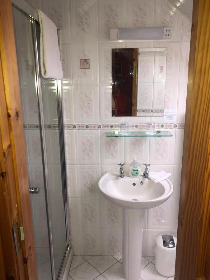 The Annex Apartment Ardara Ngoại thất bức ảnh